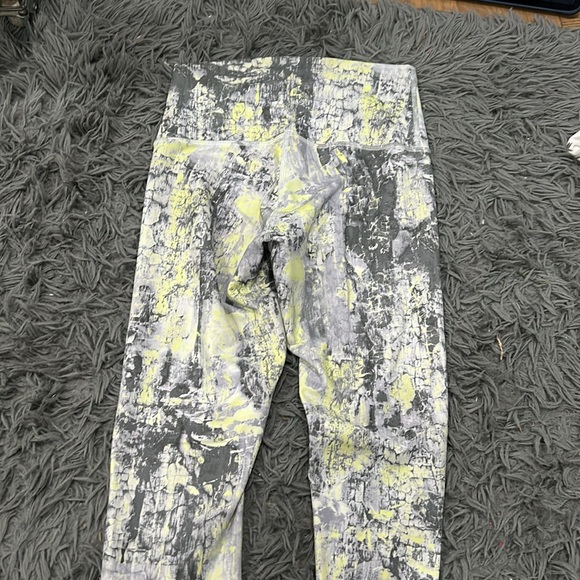 lululemon align leggings 25” size 4 - Picture 2 of 5